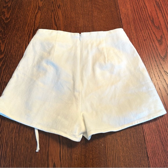 Altar'd State - Emmy White Lace-Up Women Skort size XS - Picture 4 of 8